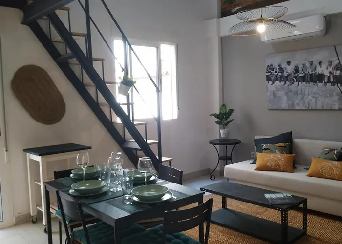 Centrico Familiar Con Patio Privado