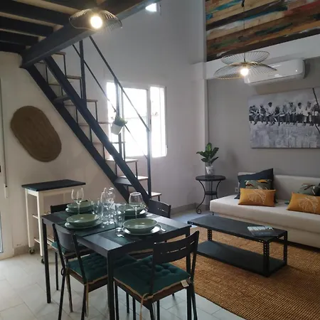 Centrico Familiar Con Patio Privado